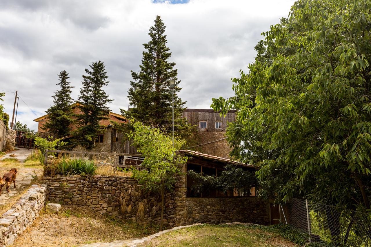 Alberg La Solana Salas de Pallas Extérieur photo